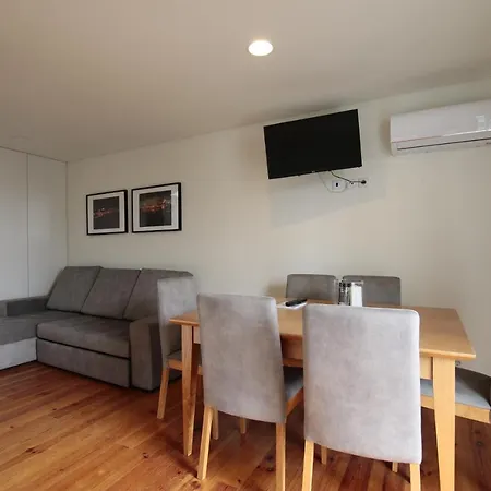 Oporto Guest Nataria Flats With Parking Apartment Exterior photo