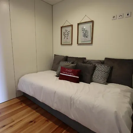 Oporto Guest Nataria Flats With Parking Apartment Exterior photo