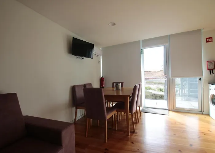 Oporto Guest Nataria Flats With Parking