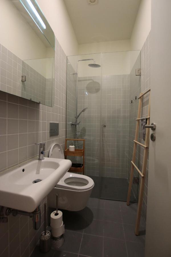 Guest Nataria Flats With Parking Oporto